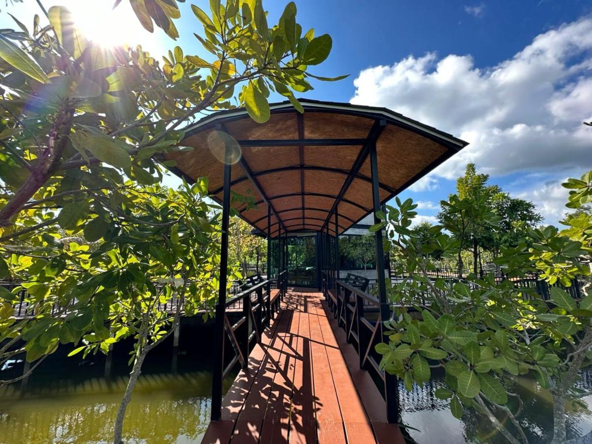The Beatles Lagoon Chalong Exterior foto